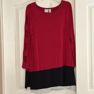 Awesome black and red tunic with a cutout sleeve. Side slits, scoop neck. Size 2